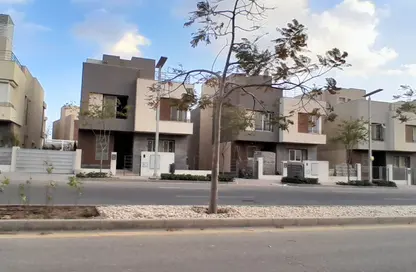 Villa - 3 Bedrooms - 4 Bathrooms for sale in Palm Hills New Cairo - 5th Settlement Compounds - The 5th Settlement - New Cairo City - Cairo