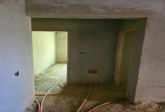 8041595 - Property Image 2