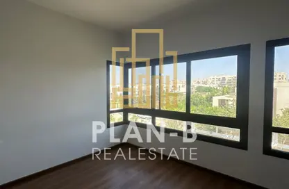 شقة - 2 غرف نوم - 2 حمامات للايجار في 6 ويست - بيفرلي هيلز - كمبوندات الشيخ زايد - الشيخ زايد - الجيزة