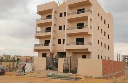 Whole Building - 2 Bedrooms - 2 Bathrooms for sale in Bait Alwatan - The 5th Settlement - New Cairo City - Cairo