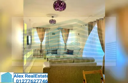 Apartment - 3 Bedrooms - 1 Bathroom for rent in Ismail Al Fangary St. - Camp Chezar - Hay Wasat - Alexandria
