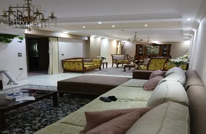Apartment - 3 Bedrooms - 2 Bathrooms for sale in Dr Ismail Wahbi St. - 10th Zone - Nasr City - Cairo