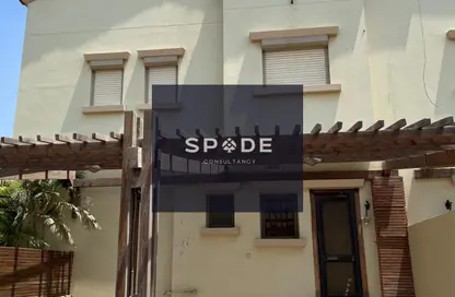 Twin House - 3 Bedrooms - 3 Bathrooms for sale in Uptown Cairo Road - Al Abageyah - El Khalifa - Cairo