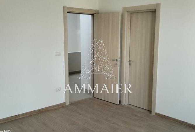 8265499 - Property Image 2