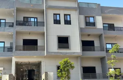 Apartment - 3 Bedrooms - 3 Bathrooms for sale in Al Amal St. - Sheikh Zayed City - Giza