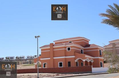 فيلا - 4 غرف نوم - 5 حمامات للبيع في سهل حشيش ريزورت - منطقة سهل حشيش - الغردقة - محافظة البحر الاحمر