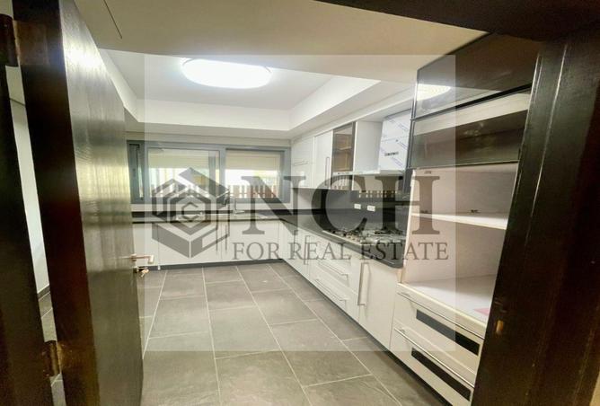 8223330 - Property Image 2