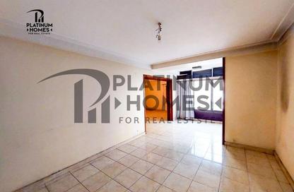 Apartment - 6 Bedrooms - 2 Bathrooms for sale in Roshdy St. - Roushdy - Hay Sharq - Alexandria