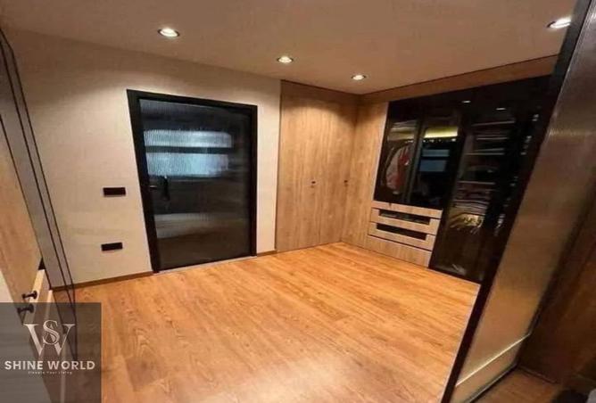 8004242 - Property Image 3