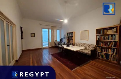 Apartment - 2 Bedrooms - 2 Bathrooms for rent in Shafik Mansour St. - Zamalek - Cairo