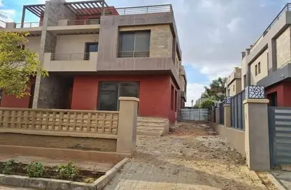 تاون هاوس - 3 غرف نوم - 2 حمامات للبيع في الريم ريزيدنس - محور 26 يوليو - مدينة 6 أكتوبر - الجيزة