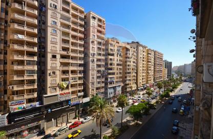شقة - 3 غرف نوم - 3 حمامات للبيع في سموحة - حي شرق - الاسكندرية