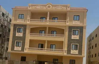 Apartment - 3 Bedrooms - 3 Bathrooms for sale in Bait Alwatan - The 5th Settlement - New Cairo City - Cairo