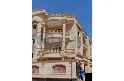 Apartment - 5 Bedrooms - 4 Bathrooms for sale in District 5 - The 5th Settlement - New Cairo City - Cairo
