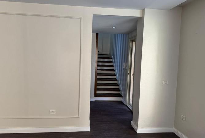 8146421 - Property Image 2