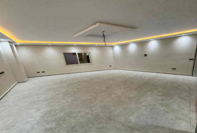 8258016 - Property Main Image