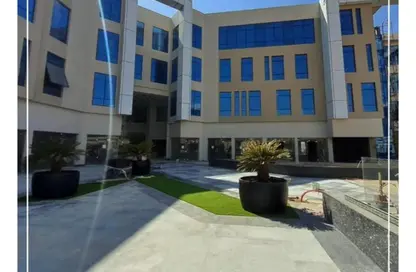 Clinic - Studio - 1 Bathroom for sale in Mivida - 5th Settlement Compounds - The 5th Settlement - New Cairo City - Cairo