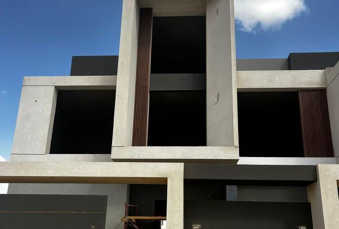 8325933 - Property Main Image