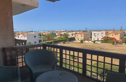 Chalet - 2 Bedrooms - 2 Bathrooms for sale in Marina 4 - Marina - Al Alamein - North Coast