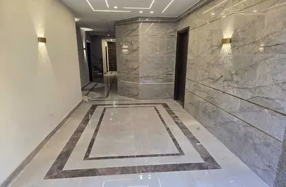 Apartment - Studio - 1 Bathroom for rent in Al Gezira St. - South Investors Area - New Cairo City - Cairo