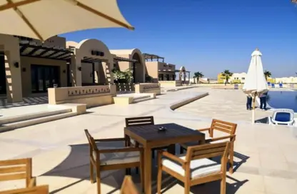 Chalet - 2 Bedrooms - 2 Bathrooms for sale in Makadi Orascom Resort - Makadi - Hurghada - Red Sea