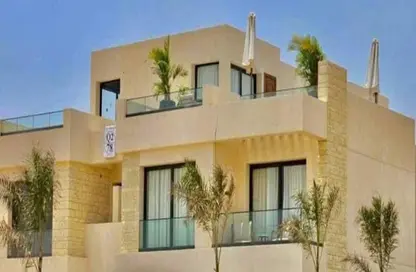 iVilla - 4 Bedrooms - 3 Bathrooms for sale in Madinaty - Cairo