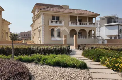 Apartment - 1 Bedroom - 2 Bathrooms for sale in Hyde Park - New Cairo City - Cairo