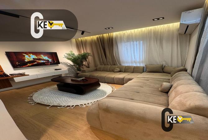 8312437 - Property Main Image