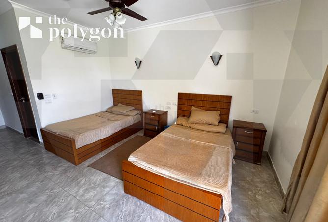 8188036 - Property Image 2