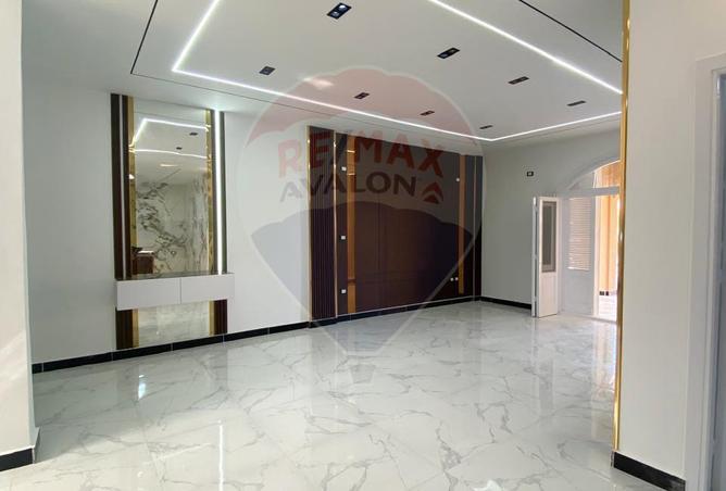 7266448 - Property Image 3