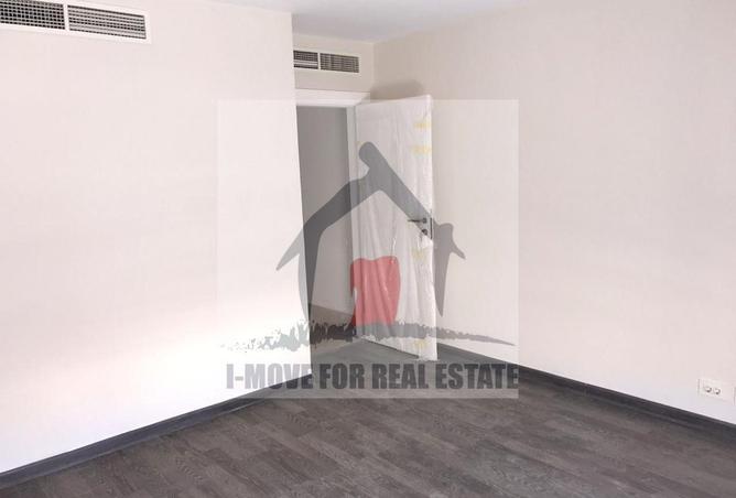 8245053 - الصورة الرئيسية للعقار