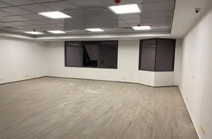 Office Space - Studio - 2 Bathrooms for rent in Arkan Plaza - 26th of July Corridor - Sheikh Zayed City - Giza