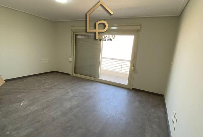 8359627 - Property Image 2