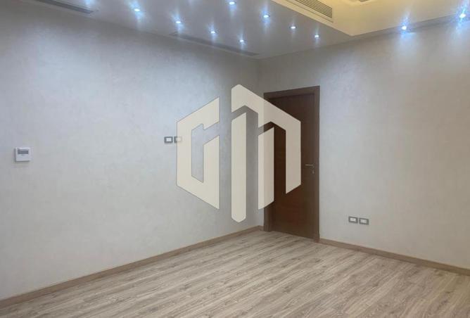 8481128 - Property Image 3