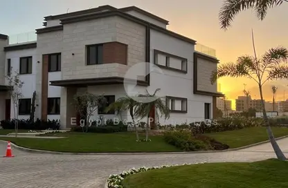 Townhouse - 4 Bedrooms - 4 Bathrooms for sale in Azzar 2 - 5th Settlement Compounds - The 5th Settlement - New Cairo City - Cairo