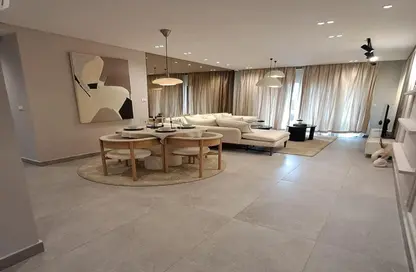 Apartment - 3 Bedrooms - 3 Bathrooms for sale in Village West - Sheikh Zayed Compounds - Sheikh Zayed City - Giza