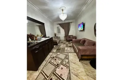 Apartment - 3 Bedrooms - 1 Bathroom for rent in Gesr Al Suez St. - El Nozha El Gadida - El Nozha - Cairo
