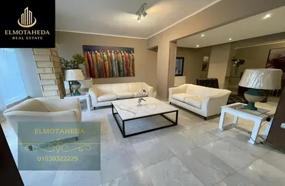 Apartment - 3 Bedrooms - 3 Bathrooms for rent in Degla - Hay El Maadi - Cairo