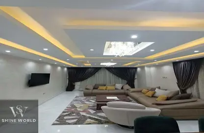 شقة - 3 غرف نوم - 3 حمامات للايجار في شارع عباس العقاد - المنطقة الأولى - مدينة نصر - القاهرة