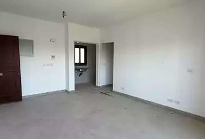 8311299 - Property Image 2