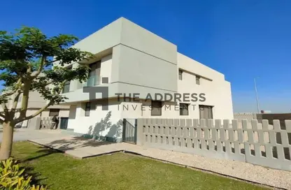 Townhouse - 4 Bedrooms - 3 Bathrooms for sale in Al Burouj Compound - El Shorouk Compounds - Shorouk City - Cairo