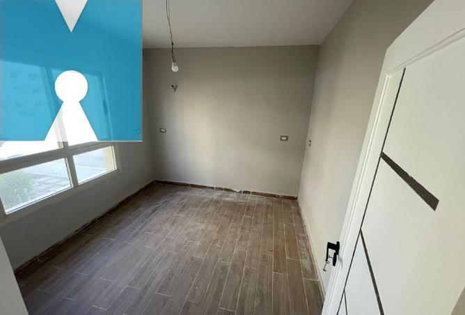 8182295 - Property Image 3