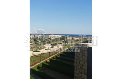 Chalet - 3 Bedrooms - 2 Bathrooms for sale in Blumar - Al Ain Al Sokhna - Suez