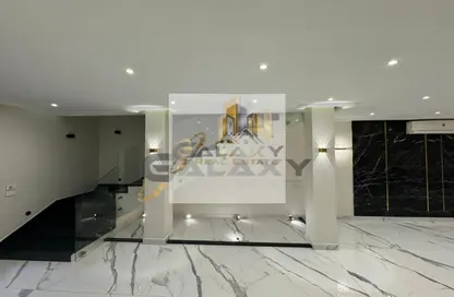 Townhouse - 3 Bedrooms - 4 Bathrooms for sale in Layan Residence - 5th Settlement Compounds - The 5th Settlement - New Cairo City - Cairo