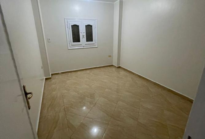 8299008 - Property Image 2