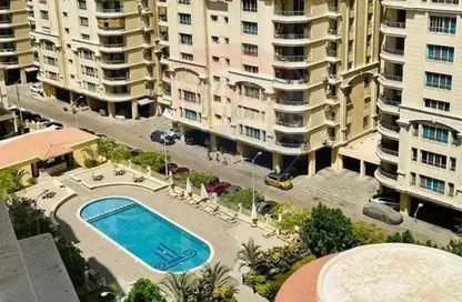 شقة - 4 غرف نوم - 3 حمامات للبيع في سموحة - حي شرق - الاسكندرية