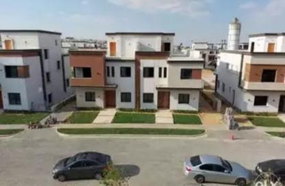 Townhouse - 5 Bedrooms - 4 Bathrooms for sale in Azzar 2 - 5th Settlement Compounds - The 5th Settlement - New Cairo City - Cairo