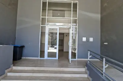 Apartment - 2 Bedrooms - 2 Bathrooms for sale in Hyde Park - 5th Settlement Compounds - The 5th Settlement - New Cairo City - Cairo