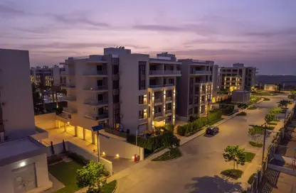 Apartment - 3 Bedrooms - 3 Bathrooms for sale in The Address East - 90 Street - The 5th Settlement - New Cairo City - Cairo