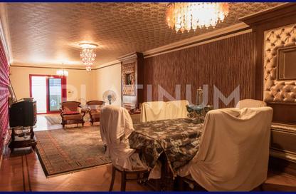 Apartment - 3 Bedrooms - 2 Bathrooms for sale in Mohamed Ezz Al Arab St. - Laurent - Hay Sharq - Alexandria